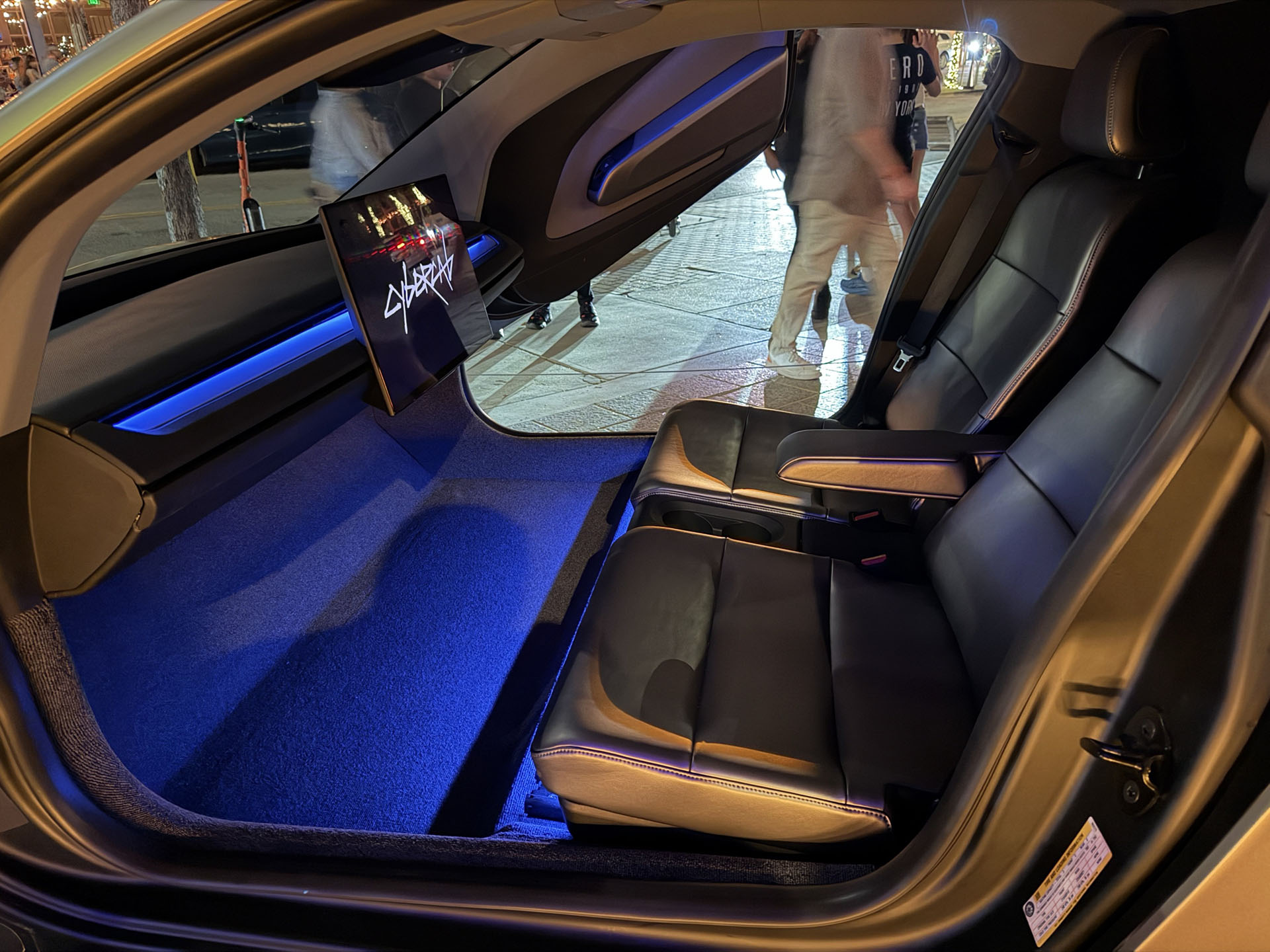Cybercab - view 1